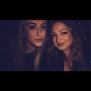 Meet your Posher, Julia